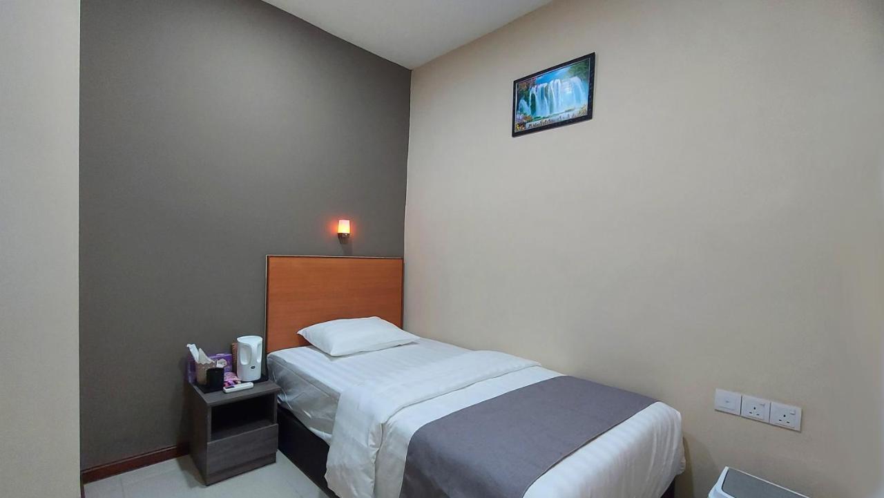 Hotel Maritime Куала-Лумпур Екстер'єр фото
